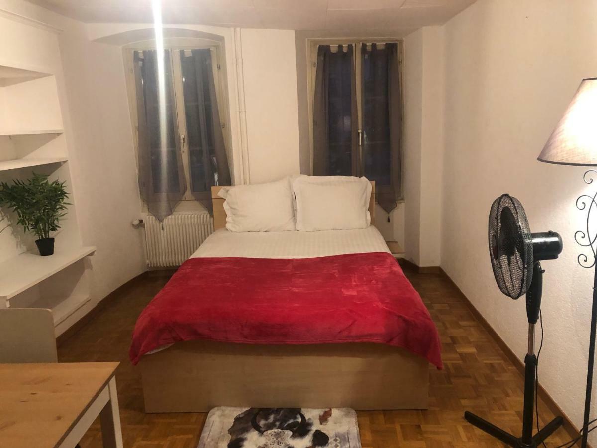 De L'hotel De 3*